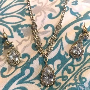 Diamond necklace and earring set